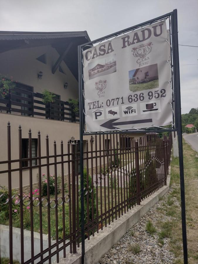 Casa Radu Apartman Novaci-Străini Kültér fotó